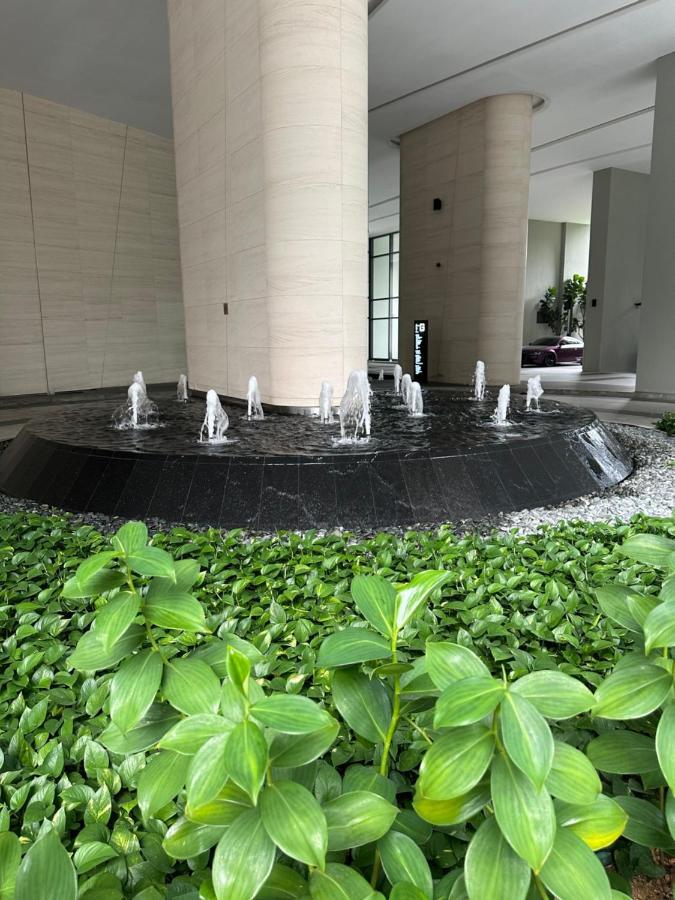 Luxury Suites At Eaton Klcc Kuala Lumpur Eksteriør bilde